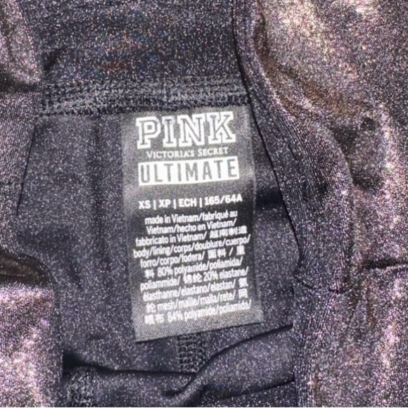 Victoria’s Secret Pink cropped Leggings. Size XS - Picture 2 of 2